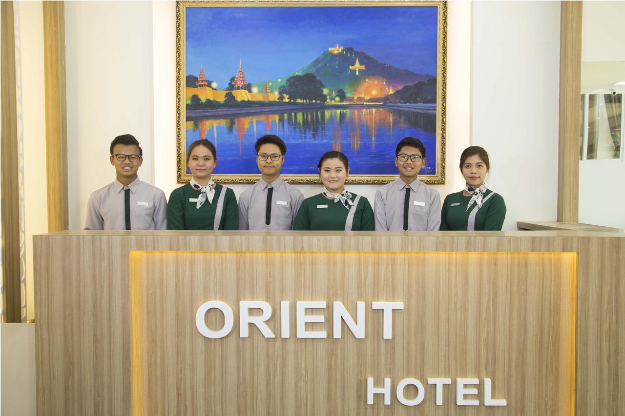 Orient Hotel Mandalay Exterior foto